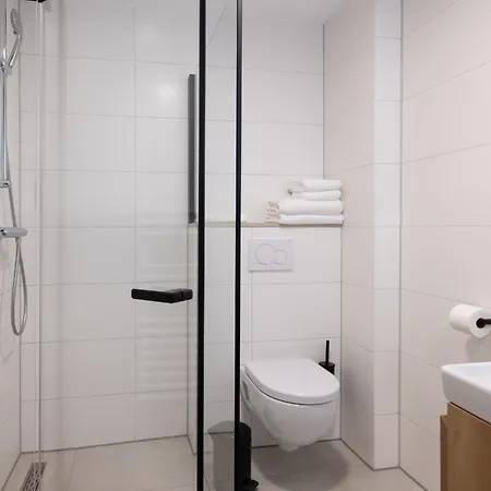 아파트 De Plesman Residences