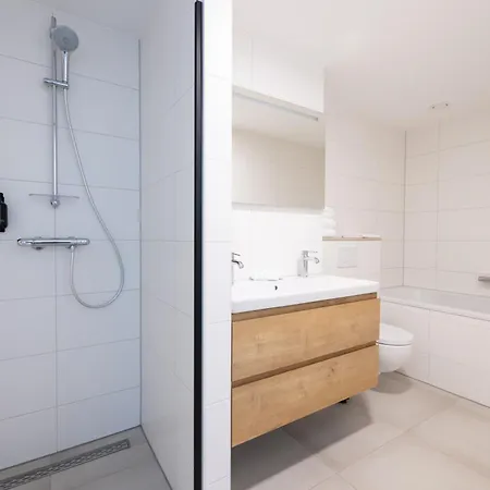 아파트 De Plesman Residences