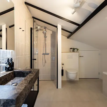 De Plesman Residences